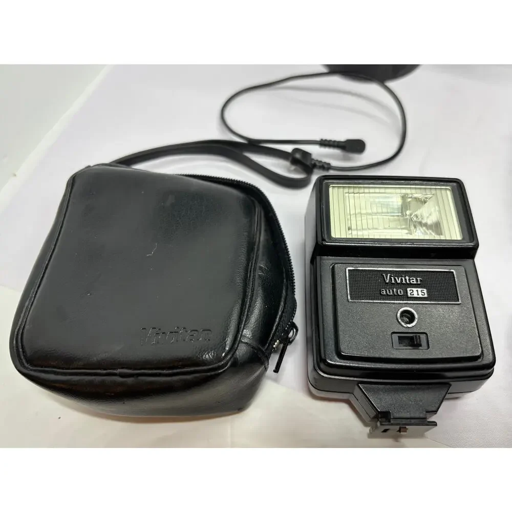 Olympus OM-1 SLR 35mm Film Camera + Lenses Battery Inspected Meter Works Silver